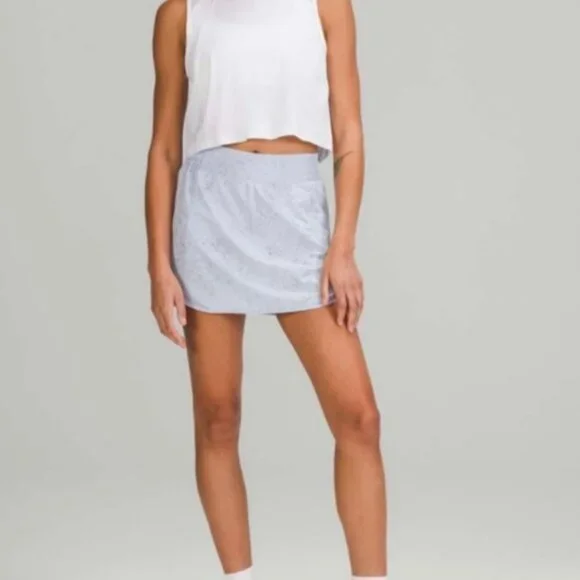 lululemon athletica Light Gray Skirt - Picture 2 of 12